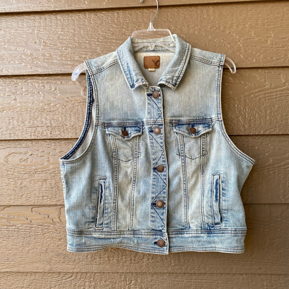 American Eagle Women's Jean Vest Size XL